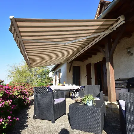 Comfy Near With Private Pool Вилла *