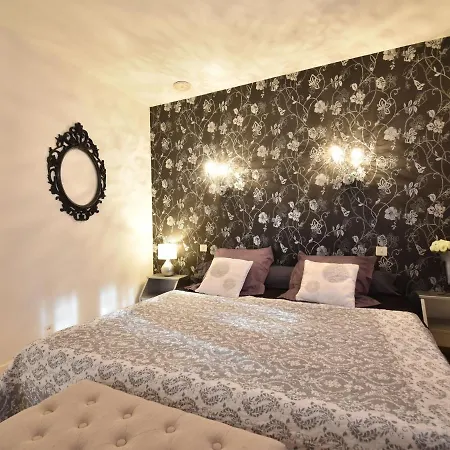 Comfy Near With Private Pool Вилла